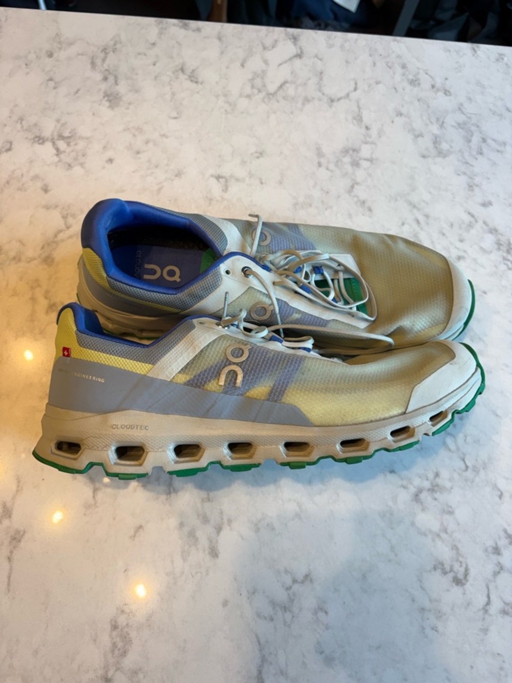 On Running Men's Shoes